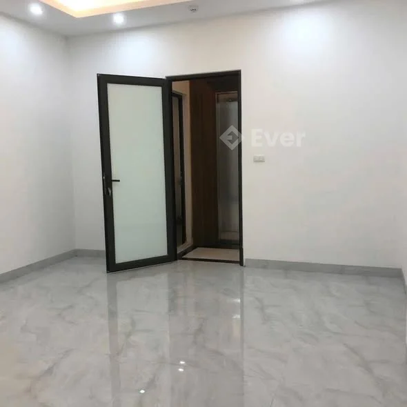 Ngõ 87 Tam TrinhSiêu phẩm nhà xây mới - thang máy - ngõ cực nông34/38m2 x 6 tầng thang máy