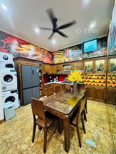 NHÀ ĐẸP NGUYỄN CHÍNH – 48m² – 3 NGỦ RỘNG – FULL NỘI THẤTDiện tích 48m², thiết kế cực kỳ hợp lý