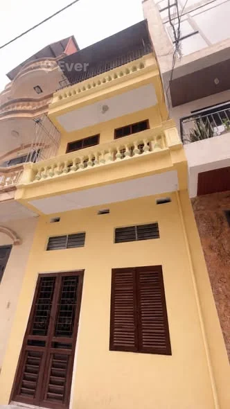 PHỐ NHUỆ GIANG TRUNG TÂM HÀ ĐÔNG. OTO ĐỖ CỬA. NHÀ 4T. DT 45 m. GIÁ NHỈNH 12 Tỷ