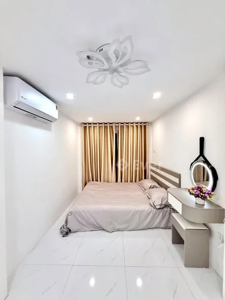 NHÀ ĐẸP PHỐ TRƯƠNG ĐỊNH. 25Mx5TẦNG CHỈ 5.x TỶ. LÔ GÓC, NHÀ GẦN PHỐ