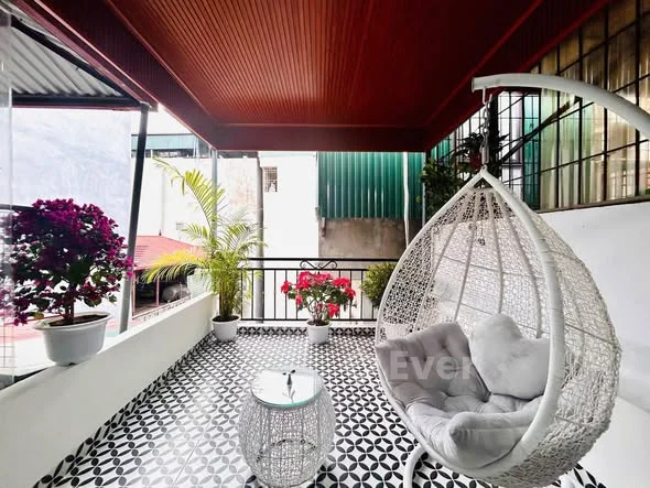 BÁN NHÀ 38M QUAN NHÂN – 5 TẦNG – 3PN – 7,5 TỶ• Nhà xây chắc chắn, ở ngay