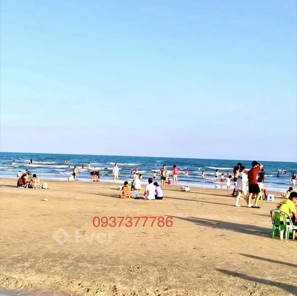 Nhà mặt tiền đường Thống Nhất - xã Phan Rí Cửa - Lâm Đồng, gần chợ, ủy ban, các ngân hàng