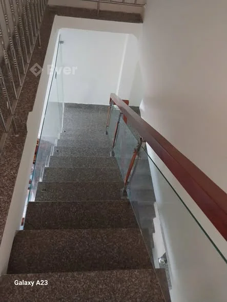 Đang có hàng thơm nhà lầu trệt rẻ ngang giá đất. Ngay kdc Minh Tuấn, bình hòa , tphcm