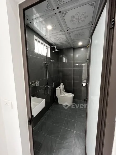 Nhà mới 4 tầng, full nội thất gần trường đại học tại Hà Đông