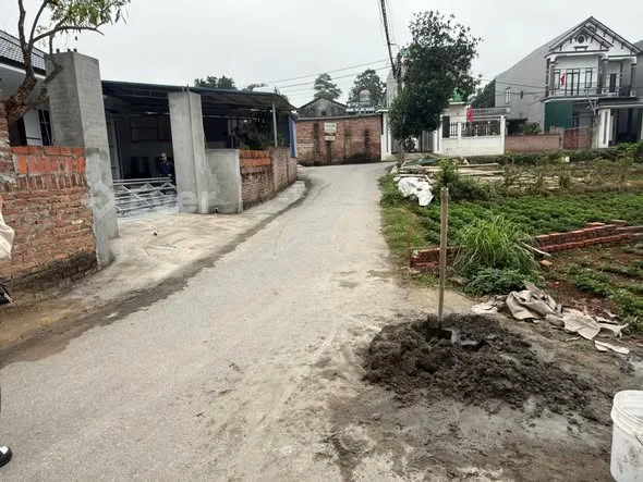 Lô đất 2 mặt tiền tại TDP Bảo Phác. Dt 105,7m thổ cư 50m