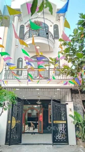 [Nhà bán: Đường Hoà Minh 14-Liên Chiểu-Đà Nẵng] SIÊU PHẨM GẦN BIỂN - 3 TẦNG 4PN - FULL NỘI THẤT