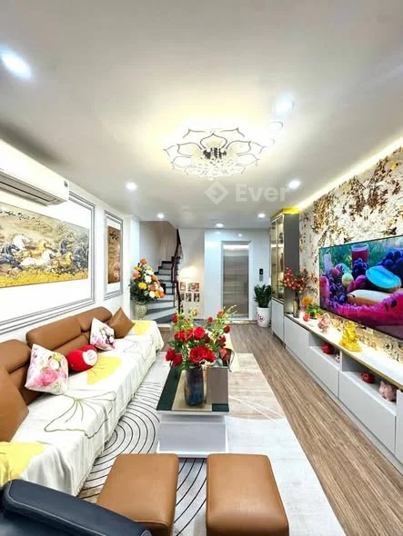 Linh Quang - view hồ - Nhỉnh 11 tỉ* Diện tích 65m ,6 tầng thang máy,mặt tiền 4m*siêu phẩm sót lại