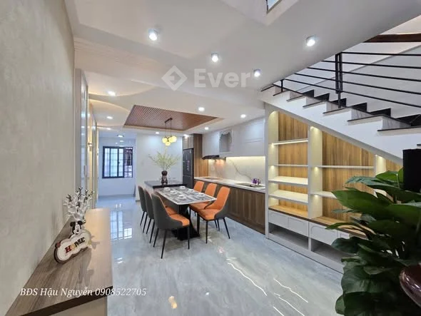 ● Nhà 4 Tầng Phạm Nhữ Tăng ,gần Điện Biên Phủ Thanh Khê Đà Nẵng- Cách Đường Chính 20m