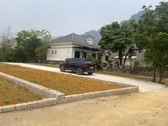 Bán 80m2 đất Trần Phú , Chương Mỹ, đường ô tô quay đầu, ngay sát đường mòn HCM, siêu gần tiện ích