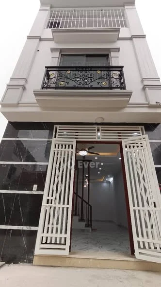 Nhà Thụy Hương, Chương Mỹ xây độc lập40m x3 ngủ 1 thờ 1 phơi