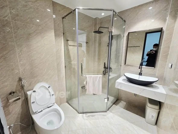 TÔI CHÍNH CHỦ CẦN BÁN GẤP NHÀ NGÕ 67 VĂN CAO ( 7.78 TỶ ) 5 TẦNG ( 30m2 )