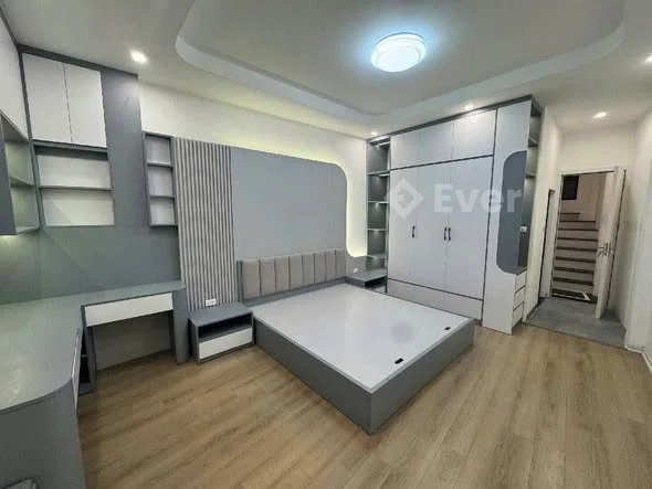 + Bán nhà ngõ phố Kim Hoa ( Đống Đa ) – Nhỉnh 8 tỷ