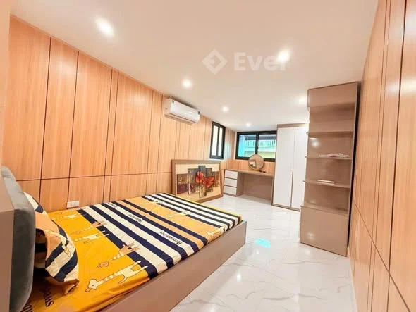 NHỈNH 2 TỶ - 150M - TẬP THỂ TẦNG 3+4 TRẠI GĂNG, HAI BÀ TRƯNG - 3PN . Lh:0962074***