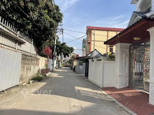 Bán đất 100m² full thổ cư – ô tô tránh – trung tâm Đại Bái,Quang Minh,giá cả cực hợp lý