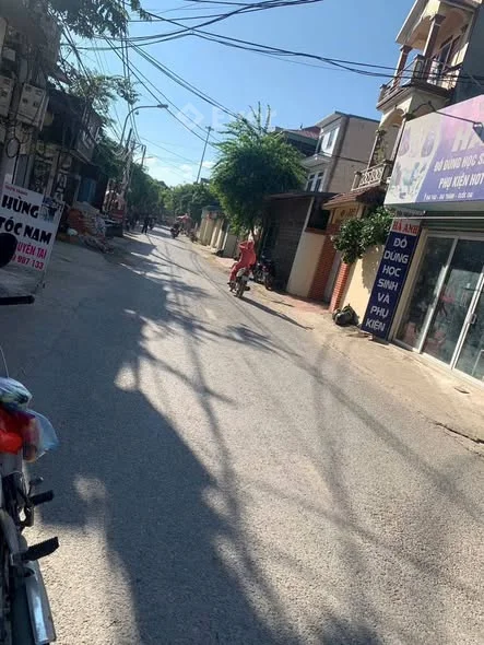 Chính chủ cần bán 80m2 đất tại xóm 1-đại tảo- Đại Thành,Quốc Oai, ngay gần đường liên xã ib