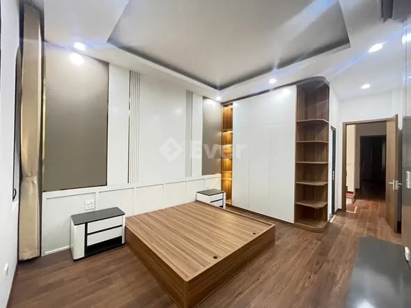 66m -TM 450kg -Nội thất(Như hình) Chỉ 12 tỷ( còn Tl tốt) - tại Đầu đường #Trung Văn- #Lương Thế Vi