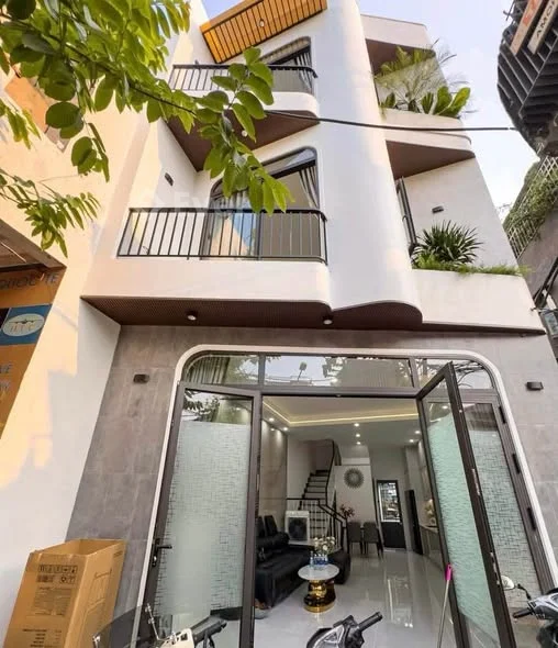 Nhà 3 Mặt Tiền Thái Thị Bôi – 3 Tầng 3 Mê – Vị Trí Đẹp Thanh Khê