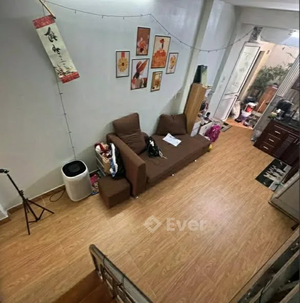 Hàng hiếm còn sót lại duy nhất 1 cân - NGUYỄN VĂN LINH - Sài Đồng - 50M2 chỉ 2 tỷ + 2 ngủ, 2 vs