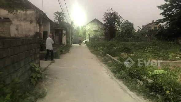 Chính chủ em đang cần tiền muốn bán mảnh đất dt:79 m mặt 5m