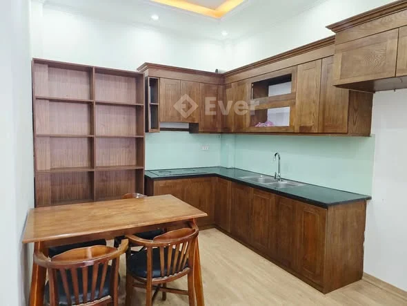 Cần Bán Gấp Căn Nhà Nét Việt Tại Phố Thanh Am