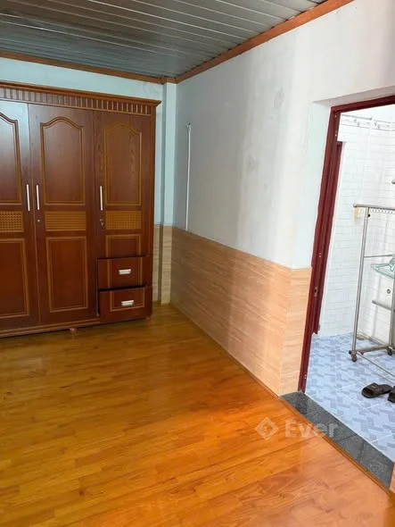 Bán nhà chính chủ hẻm 80 Đô Lương, P11