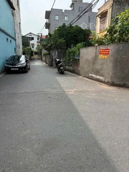 Chín.h ch.ủ nhờ bán mảnh đất 68m2, ô tô tránh, thông các ngả