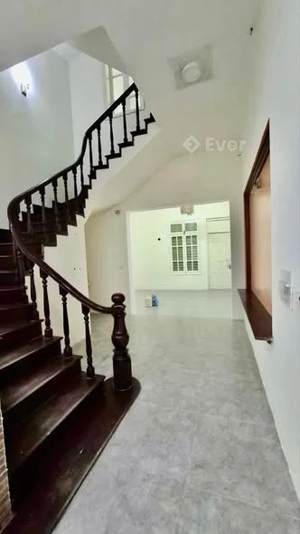 MẶT NGÕ THÔNG Ô TÔ TRÁNH - KINH DOANH - 80M RA MẶT ĐƯỜNG BƯỞI - NHÀ SÂN VƯỜN THOÁNG ĐÃNG