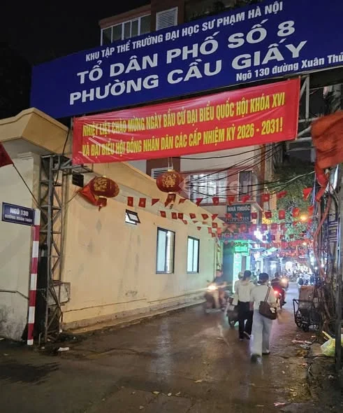 Bán nhà riêng (3H2, TT Trường ĐHSP, mặt ngõ 130 Xuân Thủy, Cầu Giấy, Sổ đỏ chính chủ, đang cho thuê