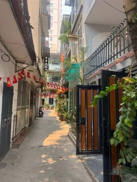 LƯƠNG KHÁNH THIỆN - HM Vị trí đẹp, Thoáng trước - sau