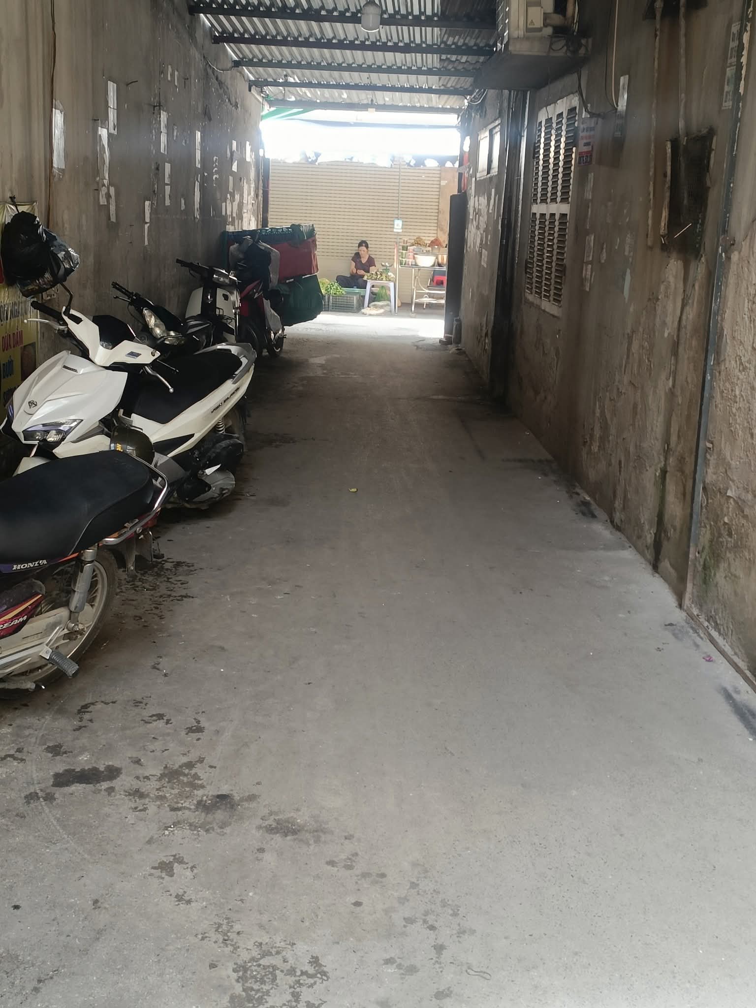 ĐƯỜNG MỸ ĐÌNH, NAM TỪ LIÊM, NGÕ 402: 59M - 3T - MT: 4m - giá 12,4 tỷ - 2 Thoáng - Ngõ Nông - ôtô 4 Chỗ Đỗ Cửa