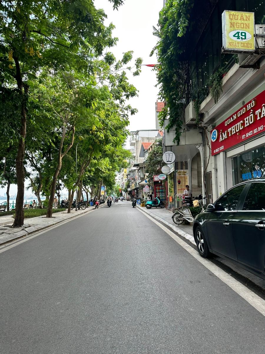 MẶT HỒ, MẶT PHỐ NHẬT CHIÊU, TÂY HỒ: 83m - 3T - Mt: 6,1m - 2 MẶT TIỀN - VIEW HỒ TÂY