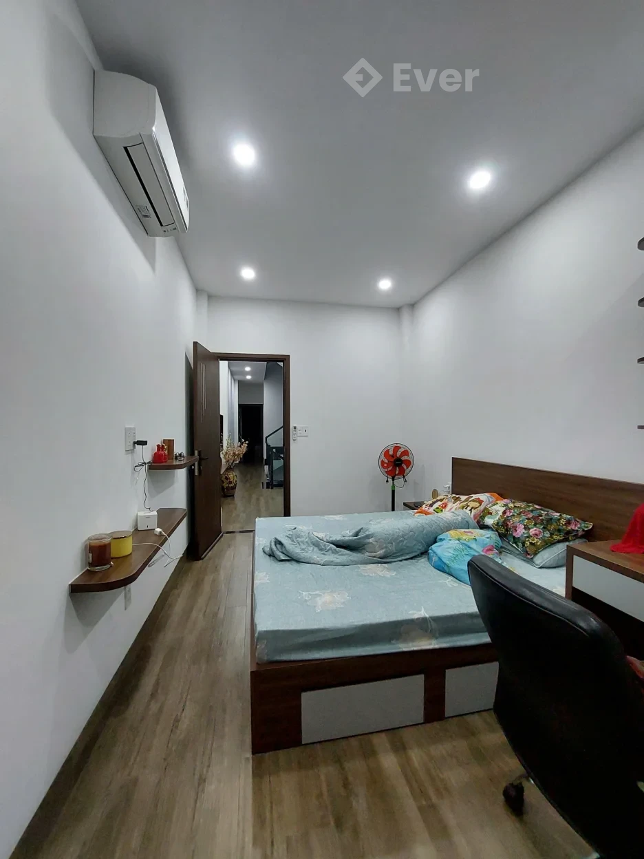 Siêu Phẩm Q10 – 66m² – BTCT – Bếp Inox – Full Công Năng