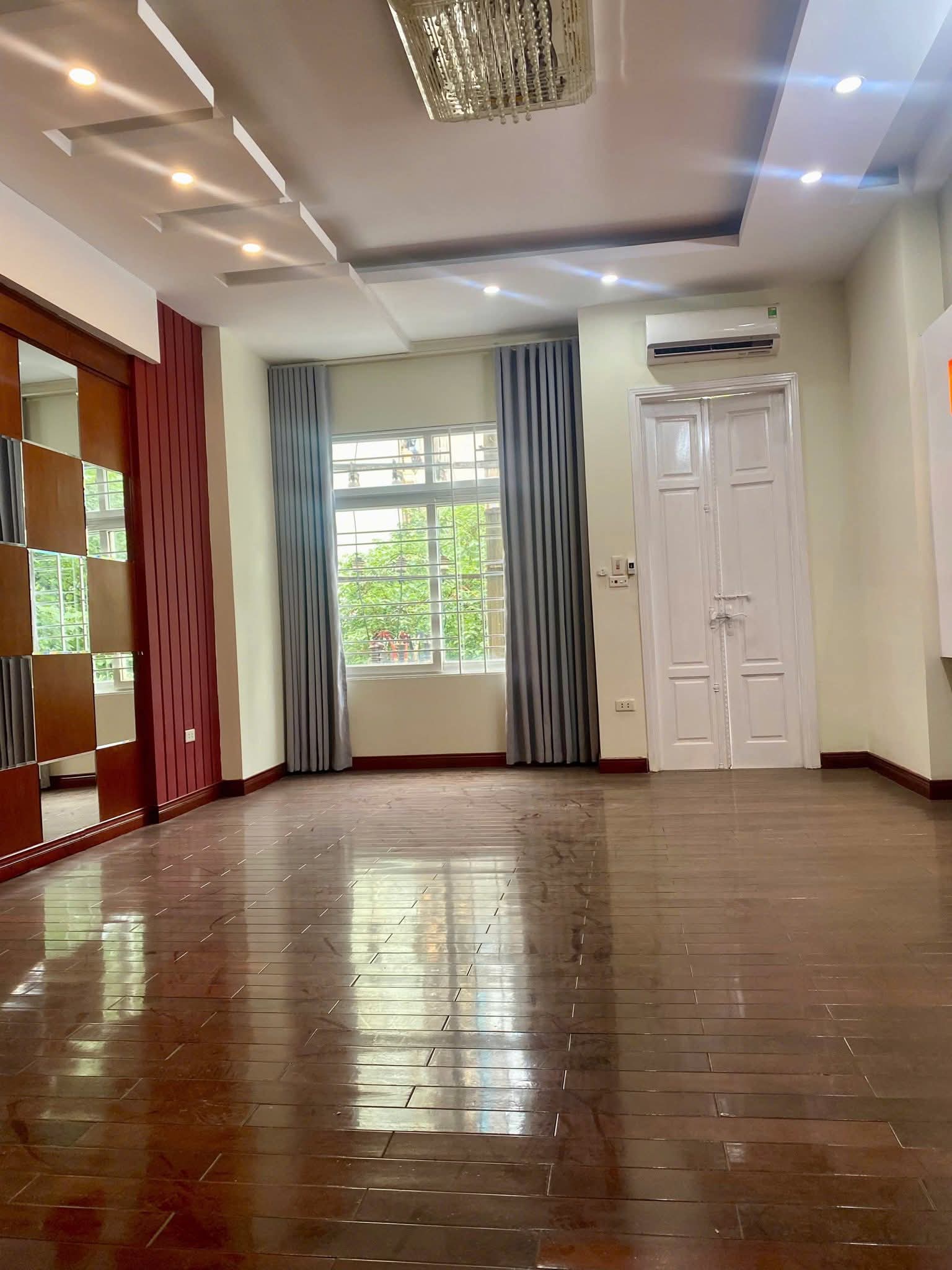 BÁN NHÀ PHÂN LÔ TRẦN DUY HƯNG – 57m² x 6T, MT 4.6m – GIÁ CHỈ 22.4 TỶ