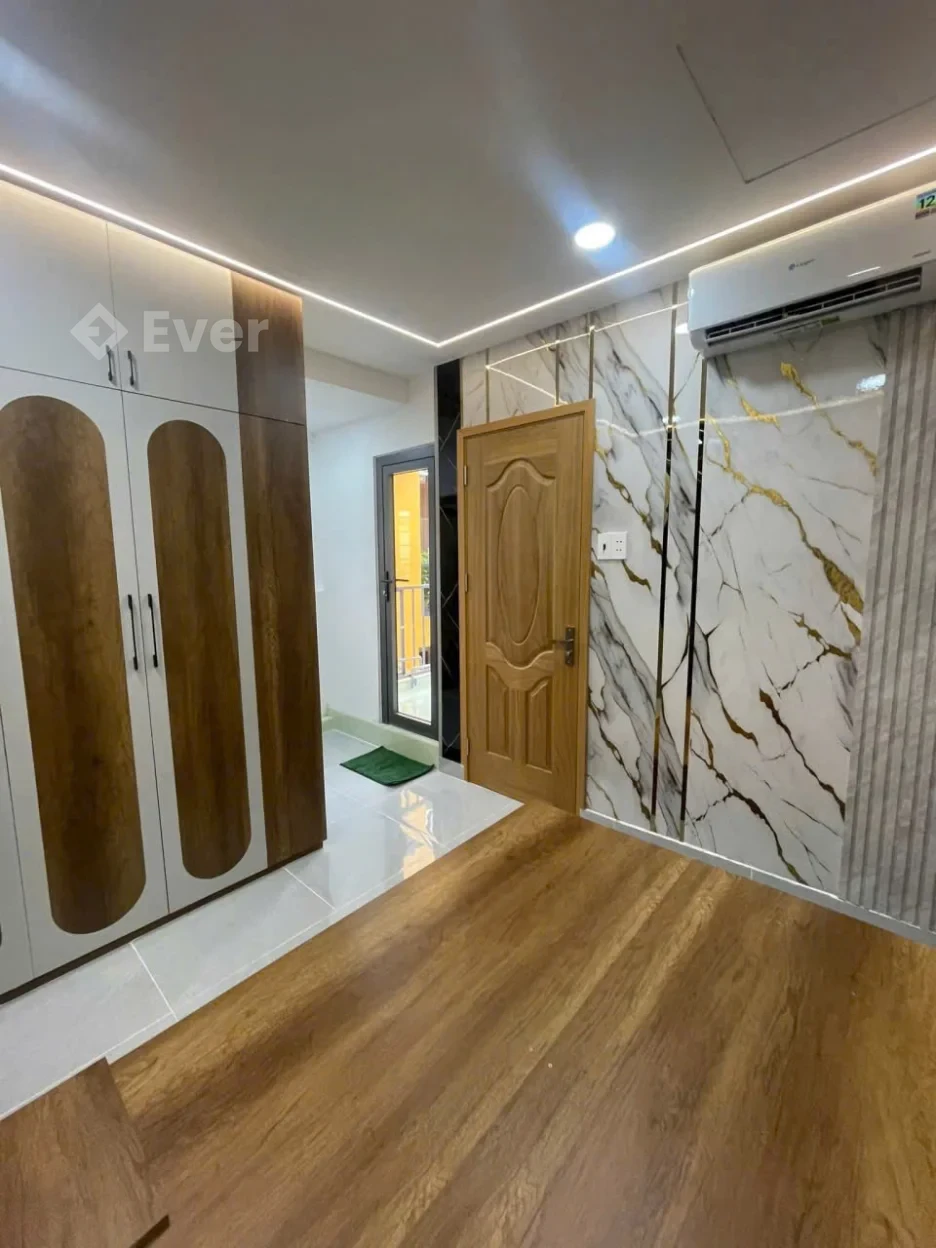 Top nhà nhỏ xinh 1 trệt 3 lầu Đỗ Tấn Phong Phú Nhuận TP.HCM