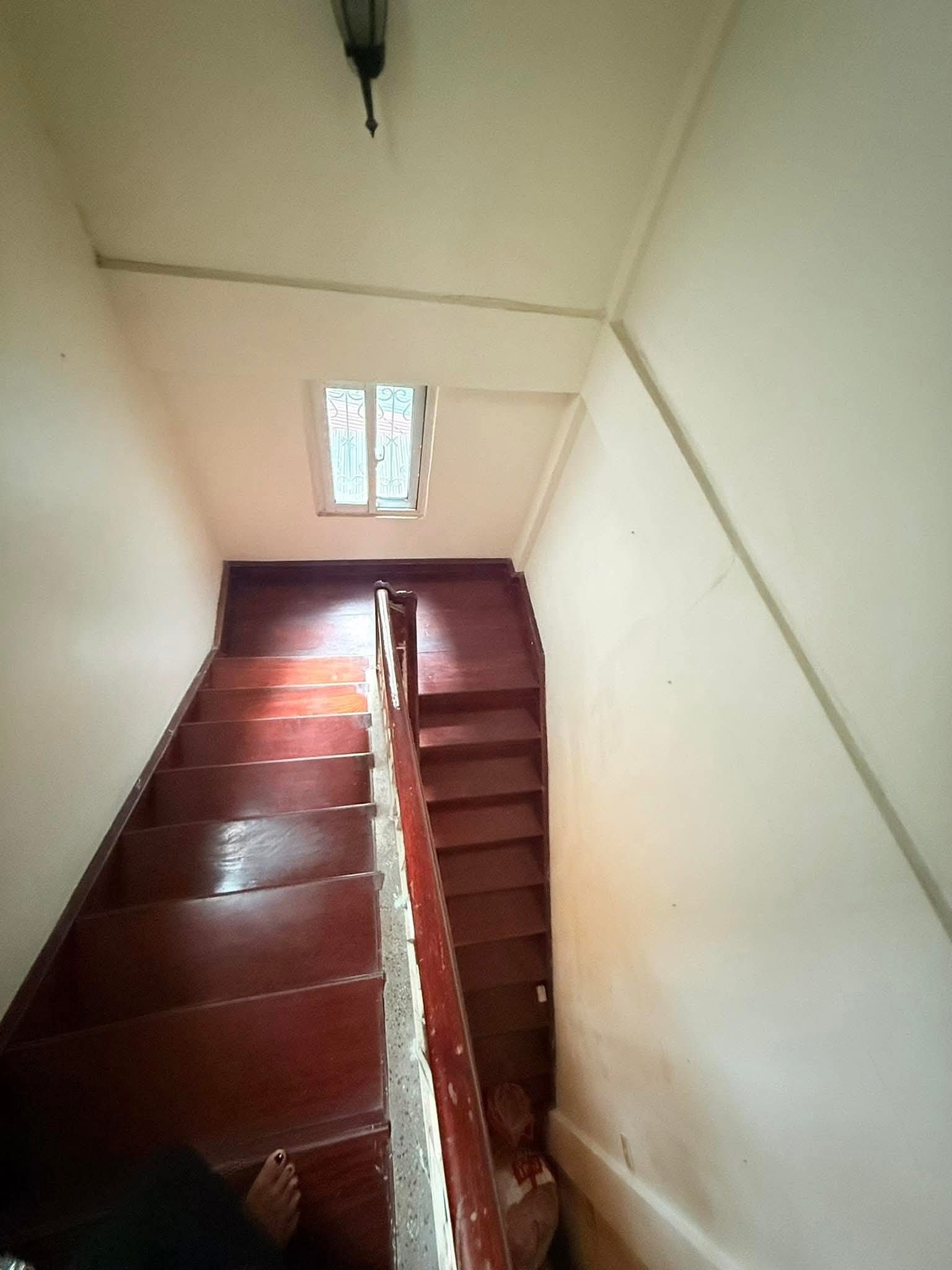 BÁN NHÀ TRONG NGÕ HOÀNG HOA THÁM, BA ĐÌNH – 41m² – GIÁ 12.6 TỶ