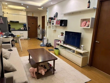 Chính chủ cho thuê căn hộ cao cấp tòa v1 victoria văn phú