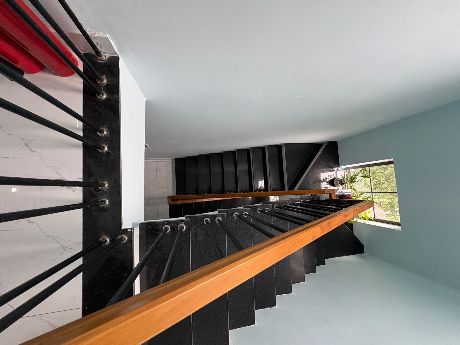 BÁN NHÀ TT6.2A KĐT ĐẠI KIM, 64M², 4,5 TẦNG, MT 5,65M, GIÁ 22,5 TỶ, Ô TÔ TRÁNH, KINH DOANH ĐỈNH