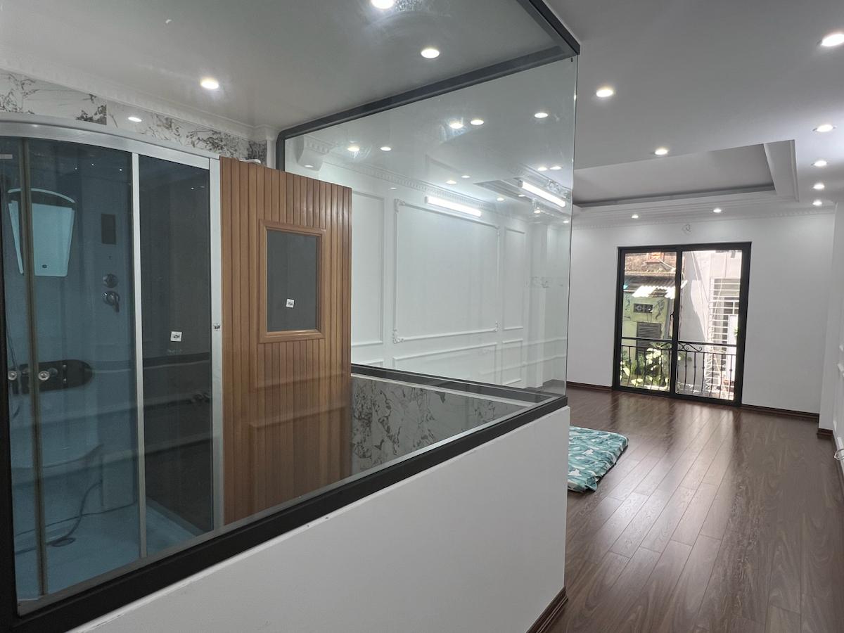 BÁN NHÀ MỚI XÂY, VỪA Ở VỪA KINH DOANH 72M - 7T THANG MÁY TẠI NGÕ VĂN CHƯƠNG. ĐỐNG ĐA, Ô TÔ 7 CHỖ VÀO NHÀ