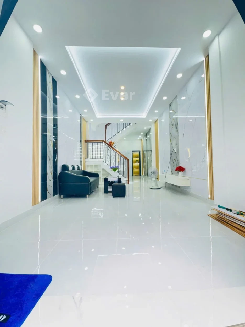 Nhà Phạm Văn Bạch – Tân Bình | Hẻm Ô Tô | 42m² | 2 Tầng – 3PN | Chỉ 4.88 Tỷ