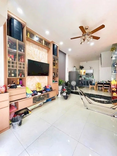 CĂN GÓC 4 TẦNG PHONG CÁCH CHÂU ÂU – VÕ THỊ NHỜ, QUẬN 7, HỒ CHÍ MINH