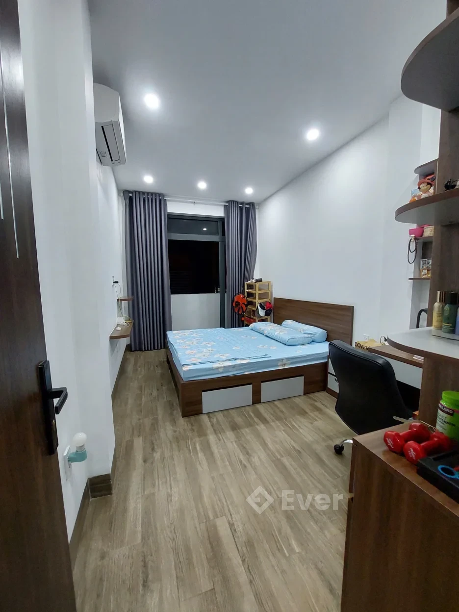 Siêu Phẩm Q10 – 66m² – BTCT – Bếp Inox – Full Công Năng