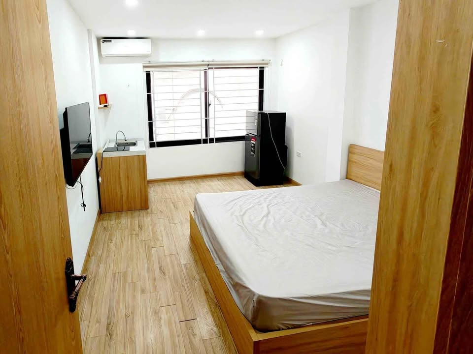 BÁN TÒA CCMN 8 TẦNG + TUM – LÔ GÓC – SÁT MẶT PHỐ KHÂM THIÊN