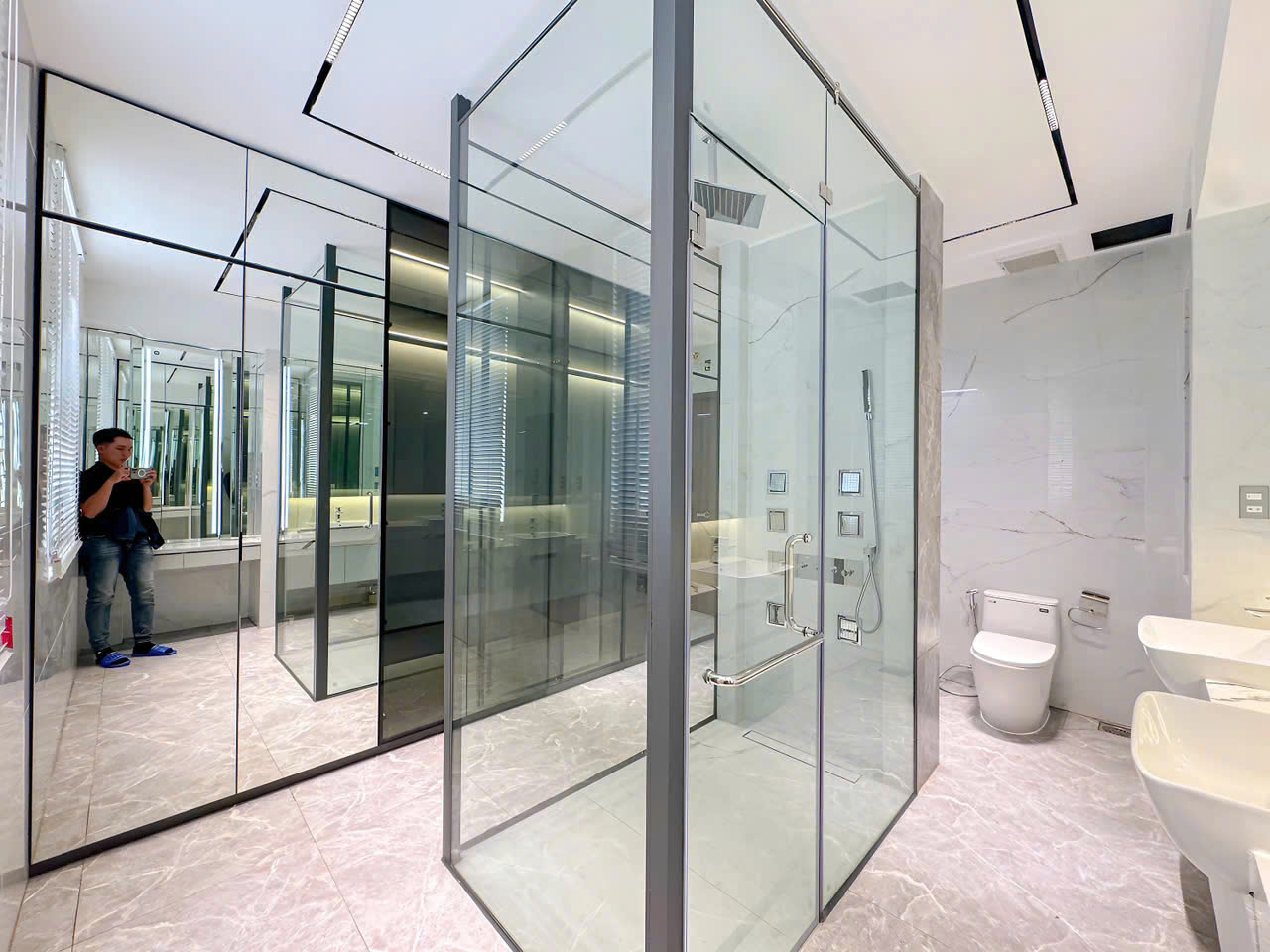 Bán nhà hẽm xe hơi huỳnh tấn phát quận 7