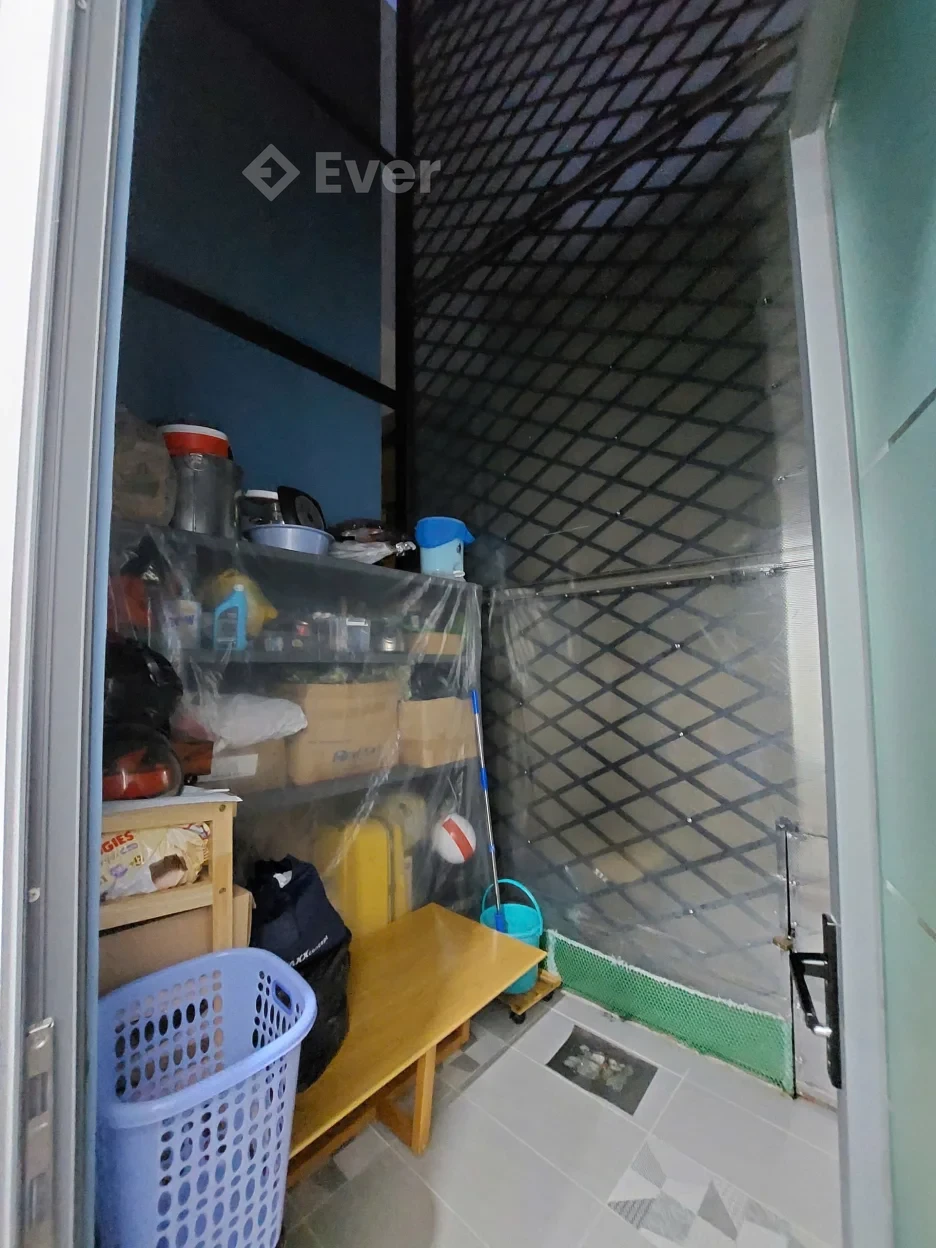 Siêu Phẩm Q10 – 66m² – BTCT – Bếp Inox – Full Công Năng