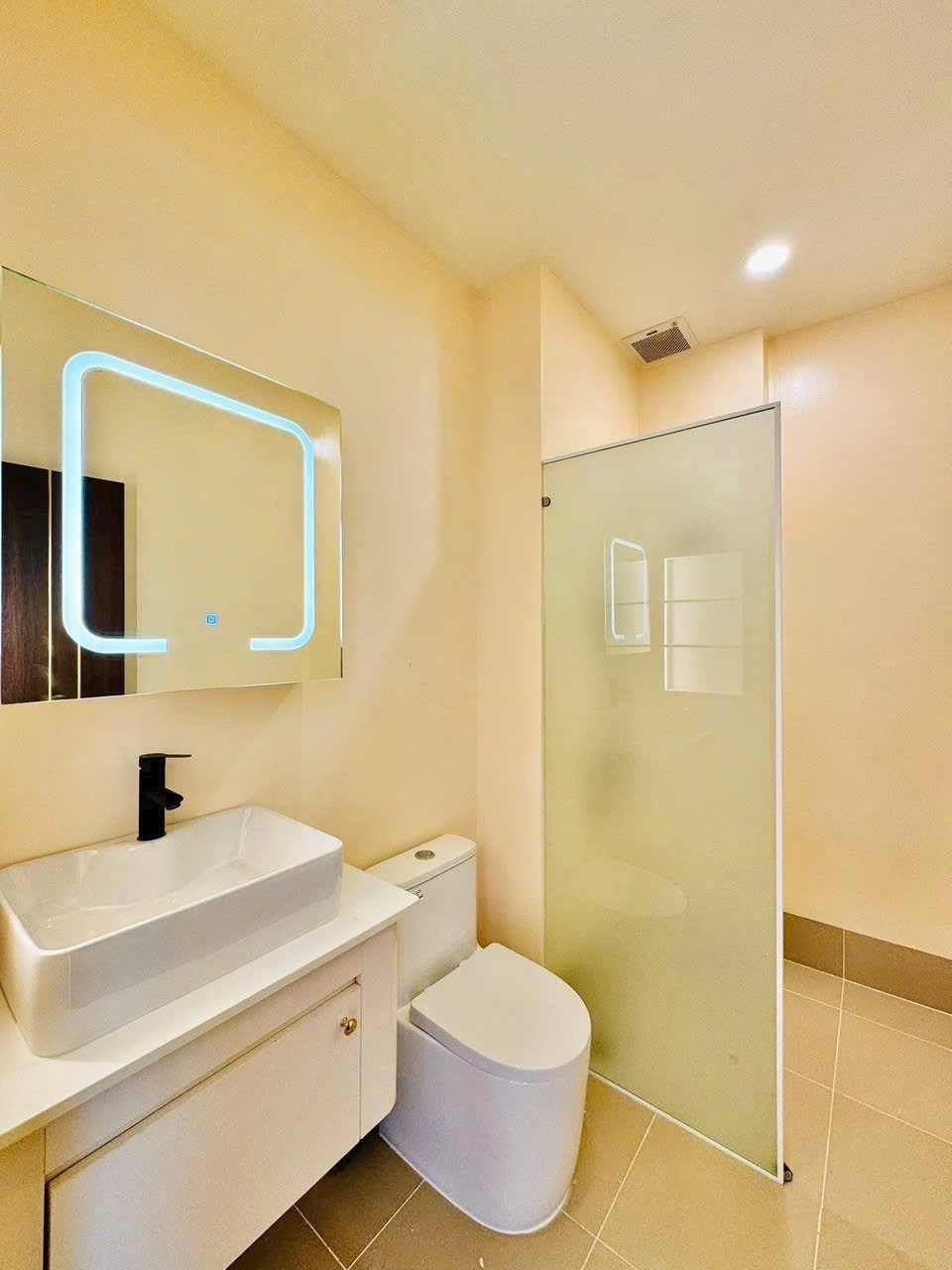 Nhà siêu phẩm 5 tầng ,có thang máy 5x15,2m P An Hội Tây-Gò Vấp