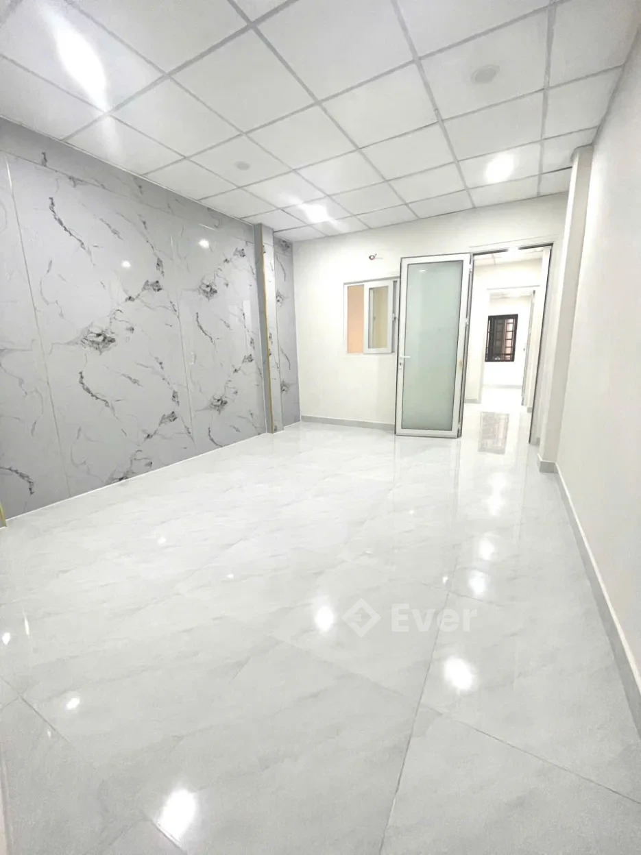 Top nhà xinh rẻ 4 x 10m 1 trệt 1 lầu Nguyễn Thị Tần Quận 8 TP.HCM