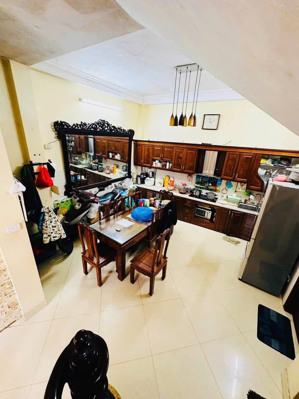 BÁN NHÀ LẠC LONG QUÂN – TÂY HỒ | 71m², MẶT TIỀN 5.6m | GIÁ TỐT 19.35 TỶ