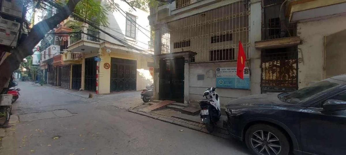 DIỆN TÍCH RỘNG, MẶT TIỀN KHỦNG, LÔ GÓC, VỈA HÈ- BA MẶT Ô TÔ TRÁNH: 96M² - MT: 9,4 - 3T - 33 TỶ