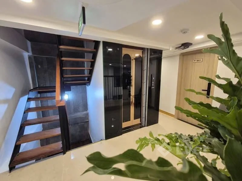 Top nhà vị trí đẹp 7.5 x 10.5m thang máy Tôn Thất Tùng Q1 TP.HCM