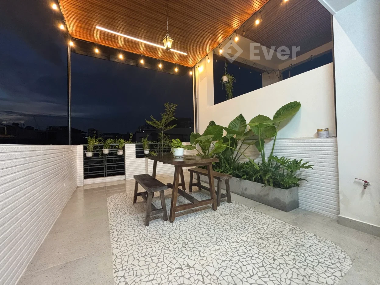 Top nhà rẻ 3.3 x 12.5m 1 trệt 4 lầu Phan Tây Hồ Phú Nhuận TP.HCM